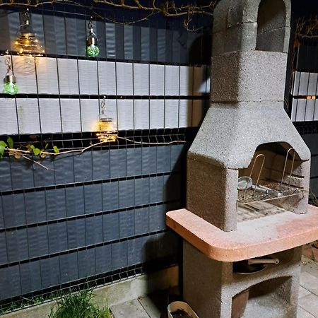 Maly Apartamencik Teo 레왈 외부 사진