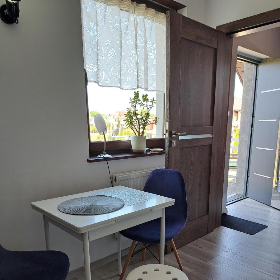 Maly Apartamencik Teo 레왈 외부 사진