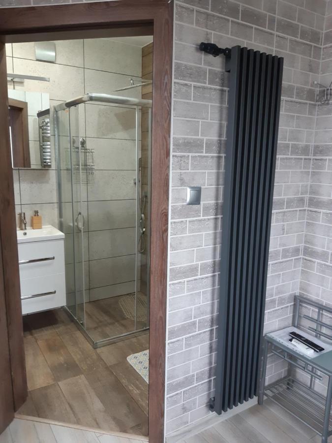 Maly Apartamencik Teo 레왈 외부 사진
